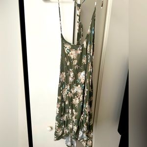 O’Neill flower dress size medium